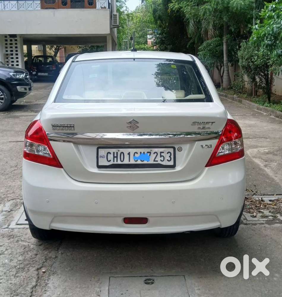 Maruti Suzuki Swift Dzire Vxi Optional, 2014, Petrol