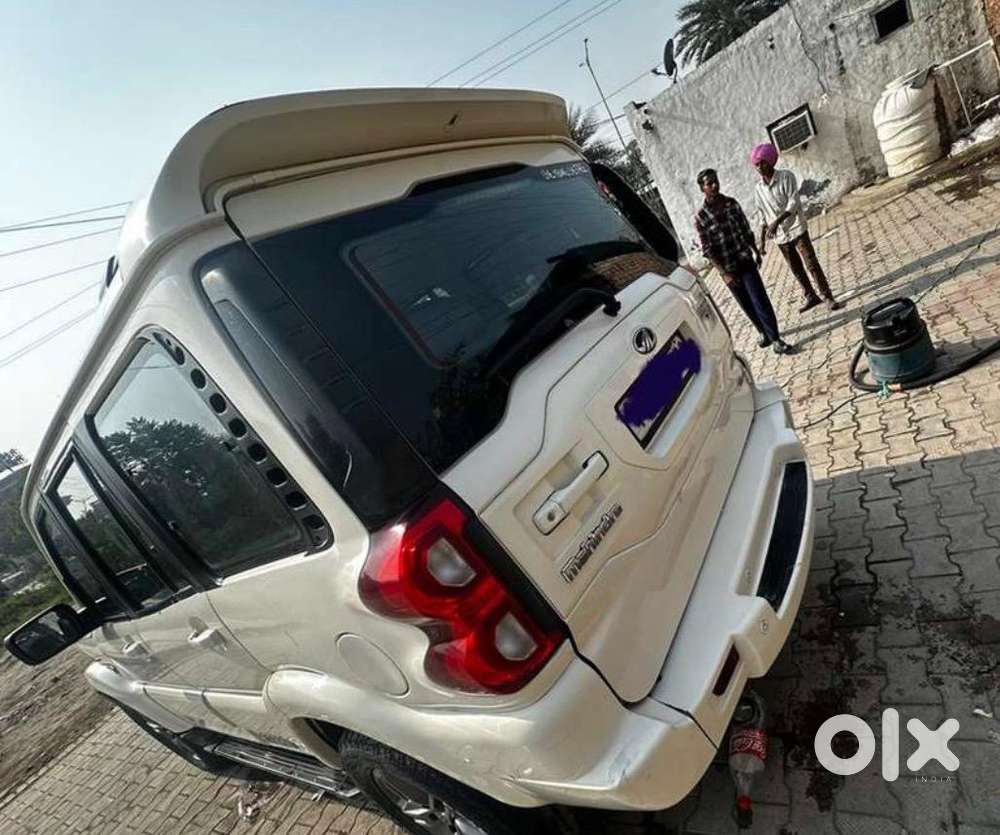 Mahindra Scorpio 2015 Diesel 94000 Km Driven
