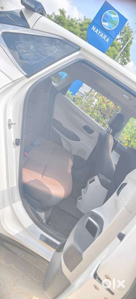 Hyundai New I20 1.2 Asta (o) Mt, 2024, Petrol