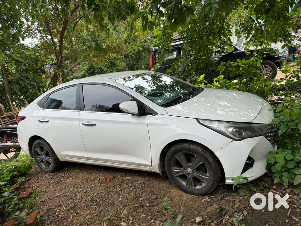 Hyundai Verna Petrol Manual 2017