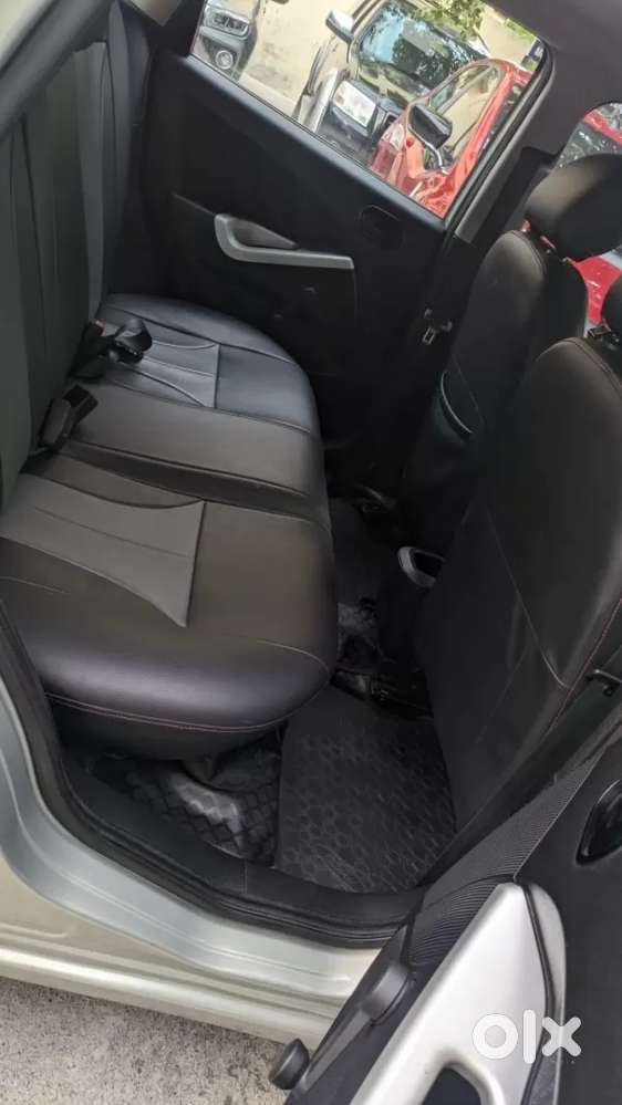 Ford Figo Petrol Titanium, 2013, Petrol
