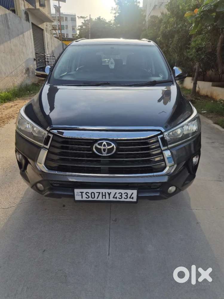 Toyota Innova Crysta [2020-ongoing] 2.4 Gx 8 Str, 2021, Diesel