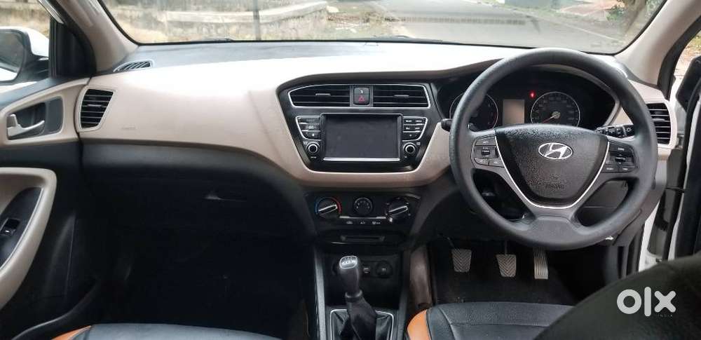 Hyundai Elite I20 Sportz Plus, 2019, Petrol