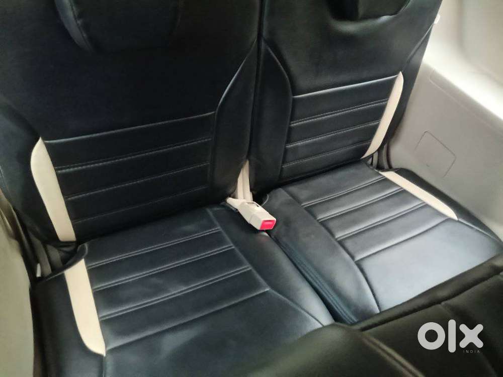 Maruti Suzuki Ertiga 1.5 Vxi, 2023, Cng & Hybrids