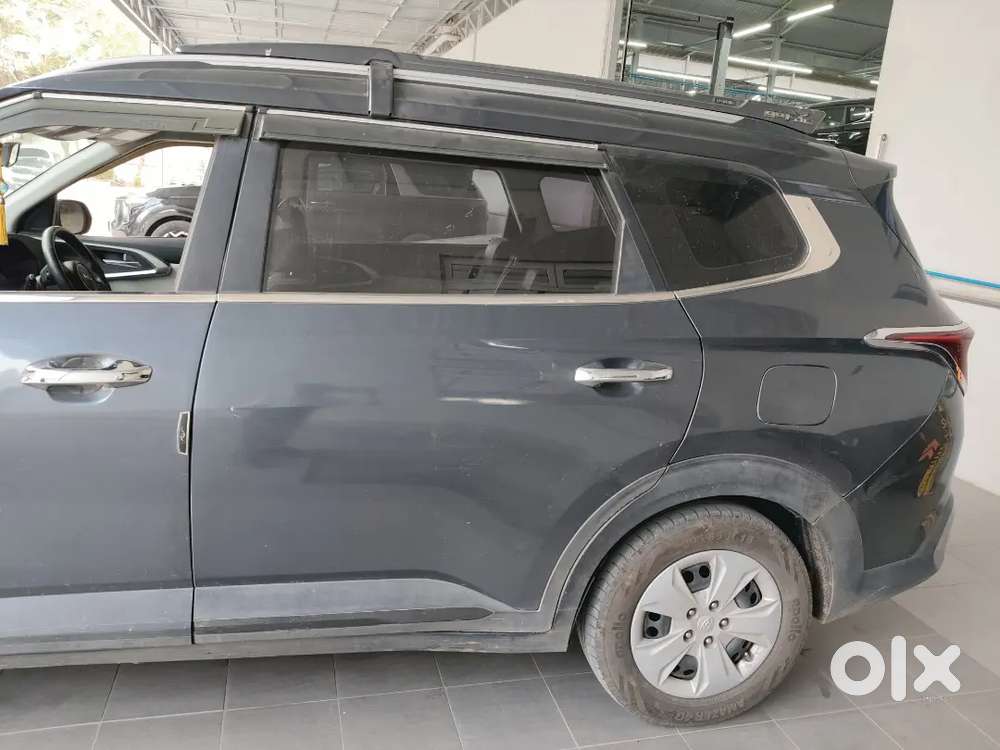 Kia Carens 2023 Good Condition New Tyres