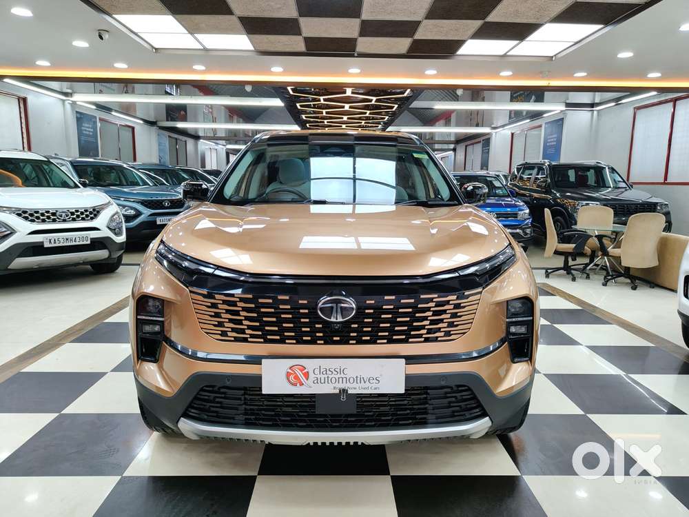 Tata Safari Accomplished Plus Dark Edition, 2024, Diesel