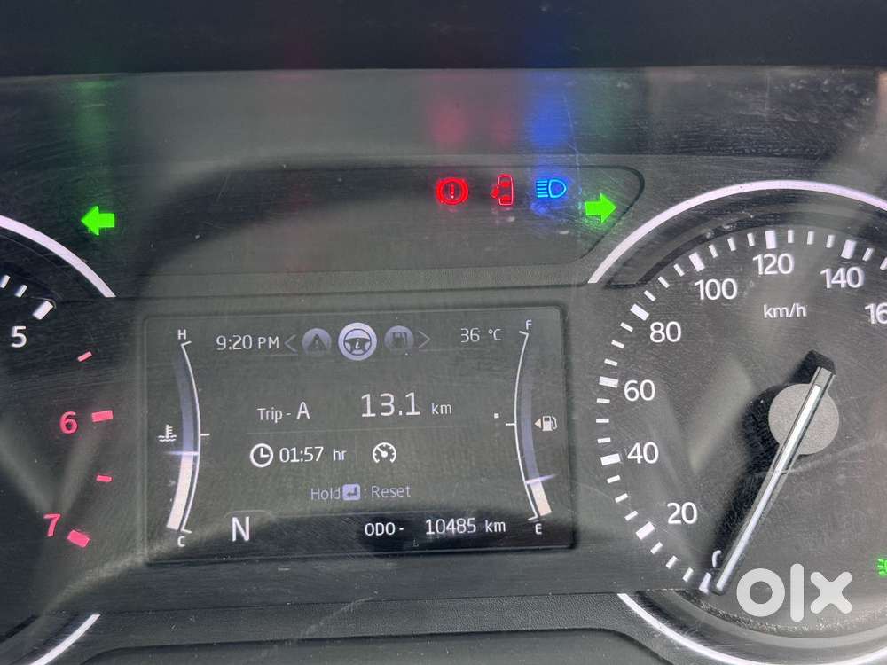 Mahindra Scorpio N Z4 Petrol Mt 7 Str, 2024, Petrol