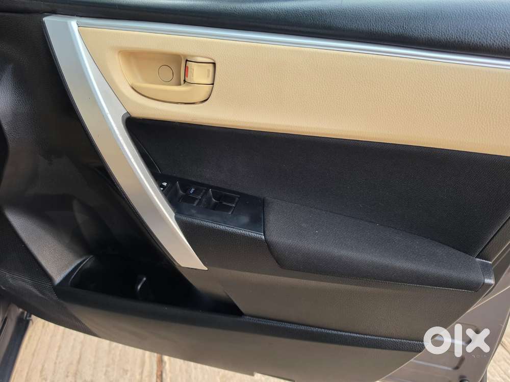 Toyota Corolla Altis, 2018, Petrol