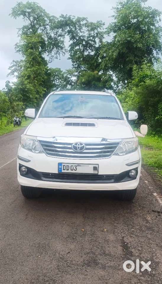 Toyota Fortuner, 2014, Diesel