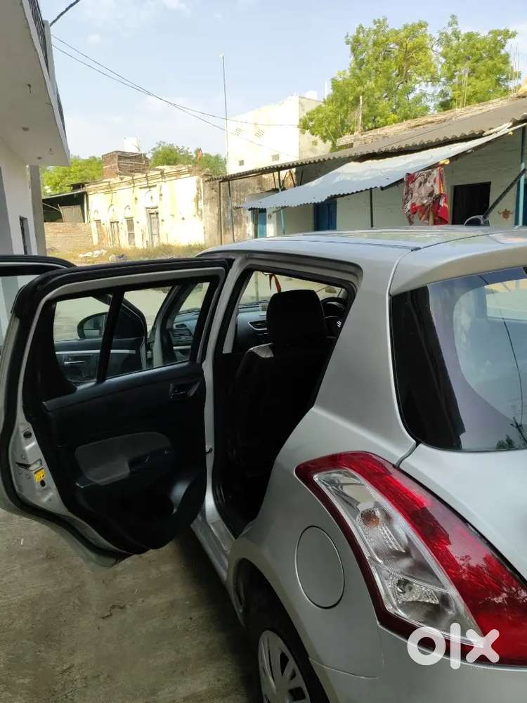 Maruti Suzuki Swift 2016 Petrol 40000 Km Driven