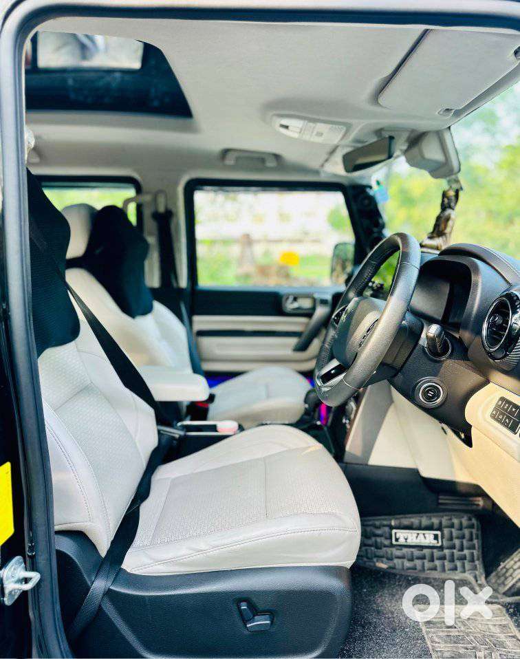 Mahindra Thar Roxx Ax7l Rwd At, 2025, Petrol