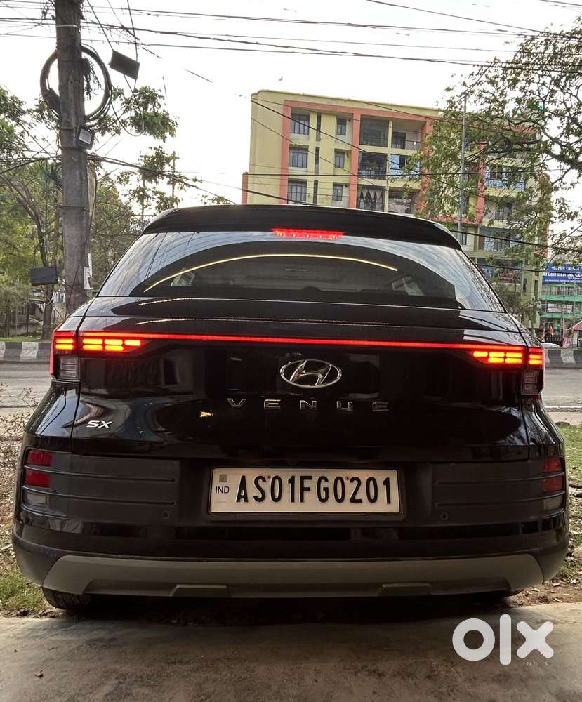 Hyundai Venue Sx 1.2 Mt Knight Edition, 2023, Petrol