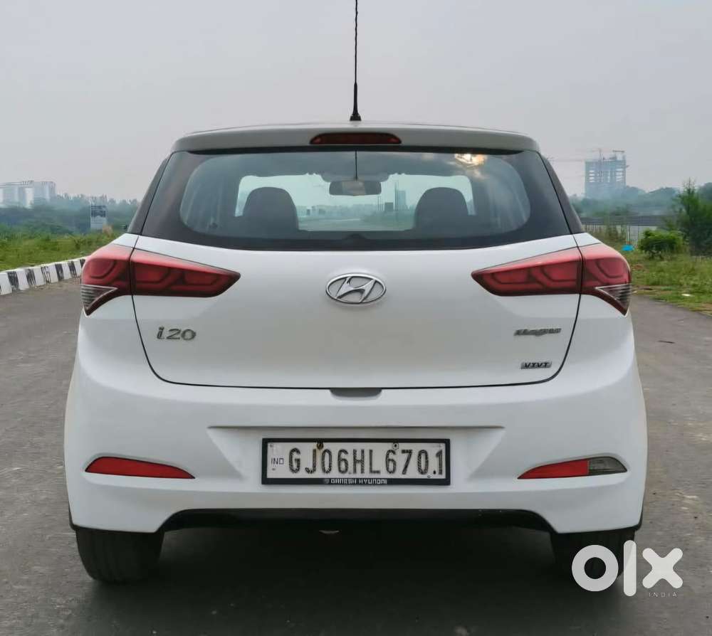 Hyundai I20 Magna 1.2 Vtvt, 2014, Petrol