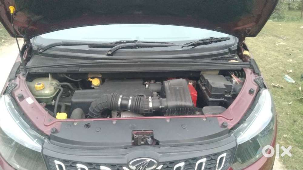 Mahindra Marazzo M8, 2019, Diesel