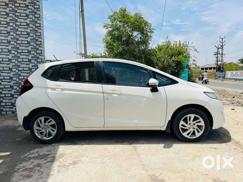 Honda Jazz V Automatic, 2017, Petrol