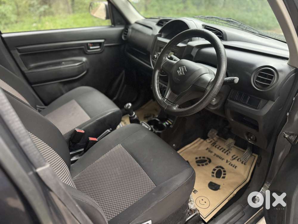 Maruti Suzuki S-presso Vxi Opt, 2022, Petrol