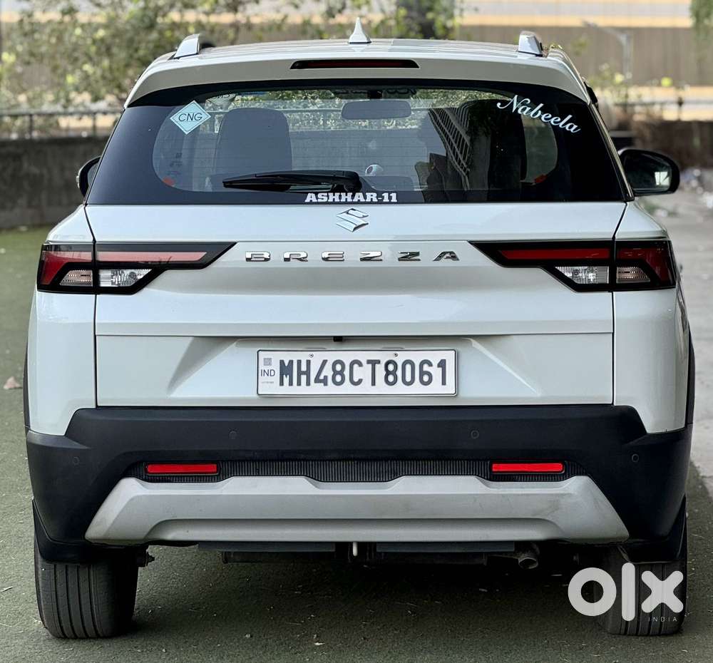 Maruti Suzuki Brezza 1.5 Zxi Cng Dual Tone, 2024, Cng & Hybrids