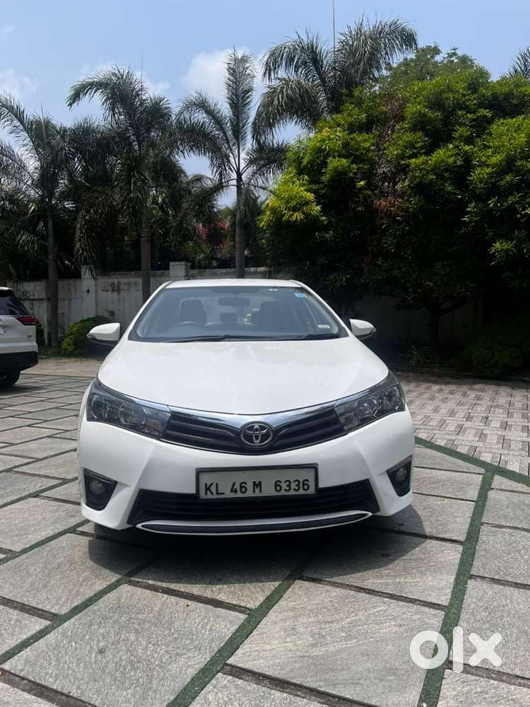 Toyota Corolla Altis 2015 Diesel Well Maintained