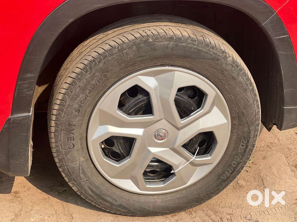 Maruti Suzuki Vitara Brezza 1.5 Vxi, 2022, Petrol