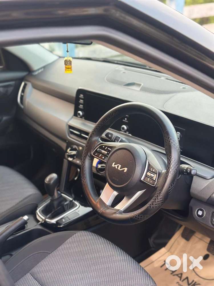 Kia Seltos 2024 Petrol 21000 Km Driven