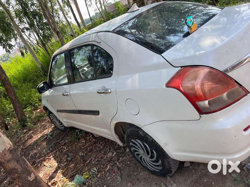 Maruti Suzuki Dzire 2010 Petrol Well Maintained