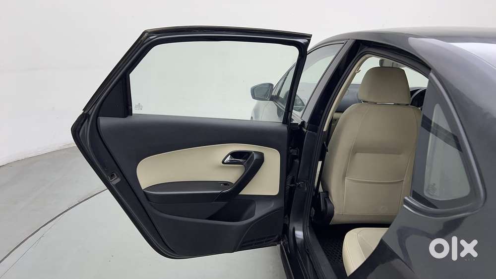 Skoda Rapid 1.6 Mpi At Style, 2018, Petrol