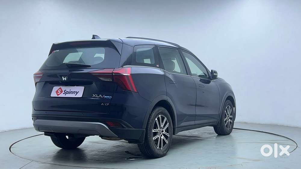 Mahindra Xuv700 2.0 Ax 7 Petrol At Str, 2022, Petrol