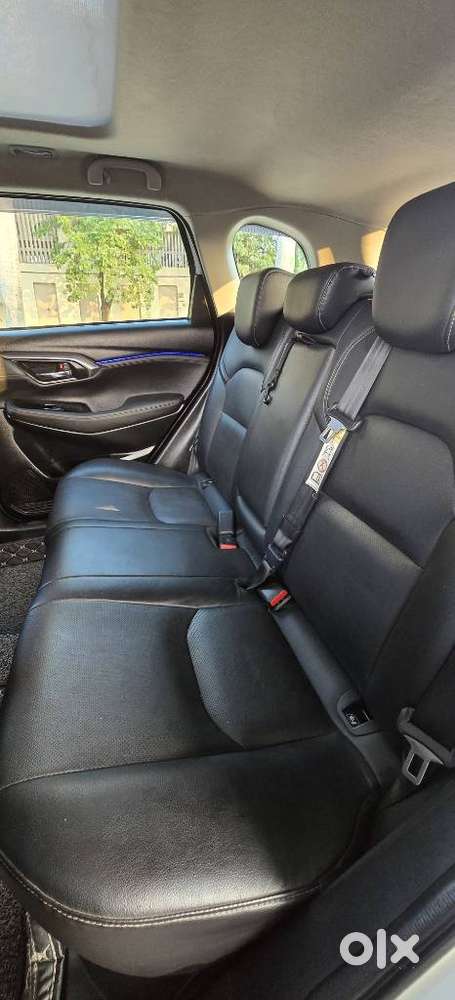Toyota Urban Cruiser Hyryder 1.5 V Neo Drive Awd, 2023, Petrol