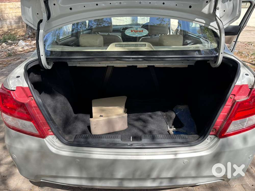 Maruti Suzuki Swift Dzire Vxi(o) Mt, 2020, Petrol