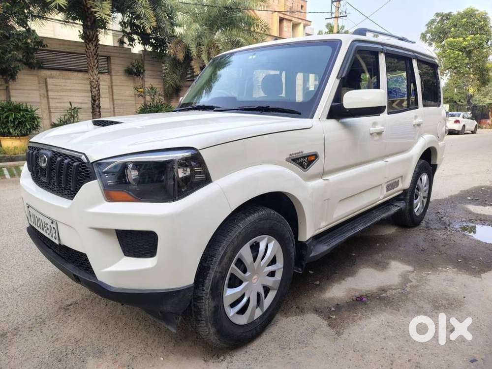 Mahindra Scorpio S6 Plus, 2016, Diesel