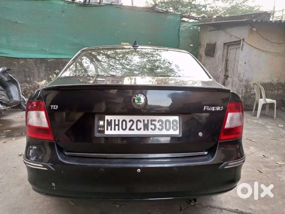 Skoda Rapid Tsi Active 2013
