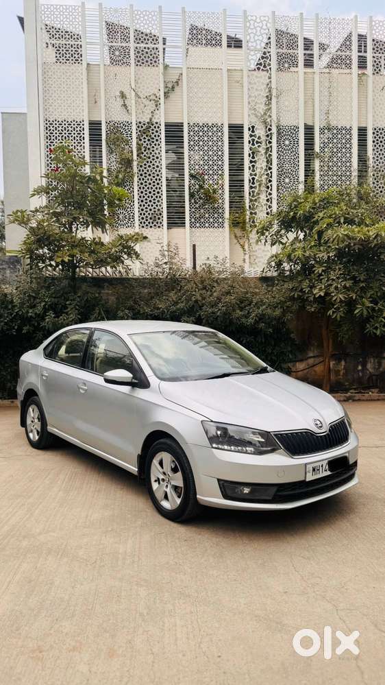 Skoda Rapid [2016-2020] 1.5 Style Plus Tdi At, 2017, Diesel