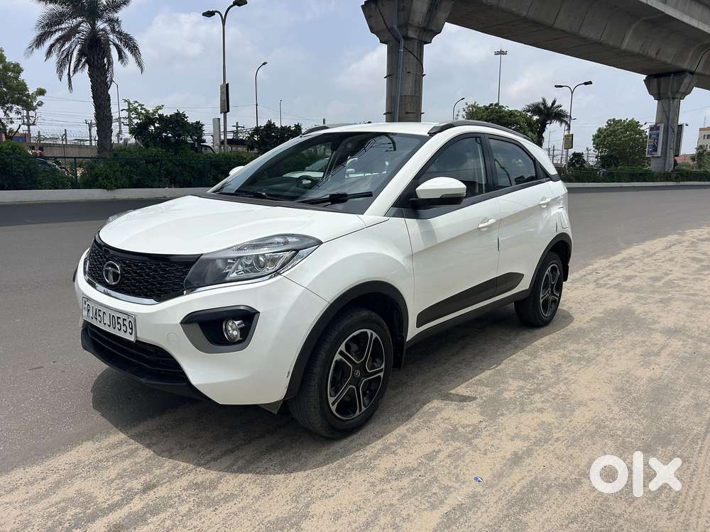 Tata Nexon 1.2 Revotron Xt Plus, 2019, Petrol