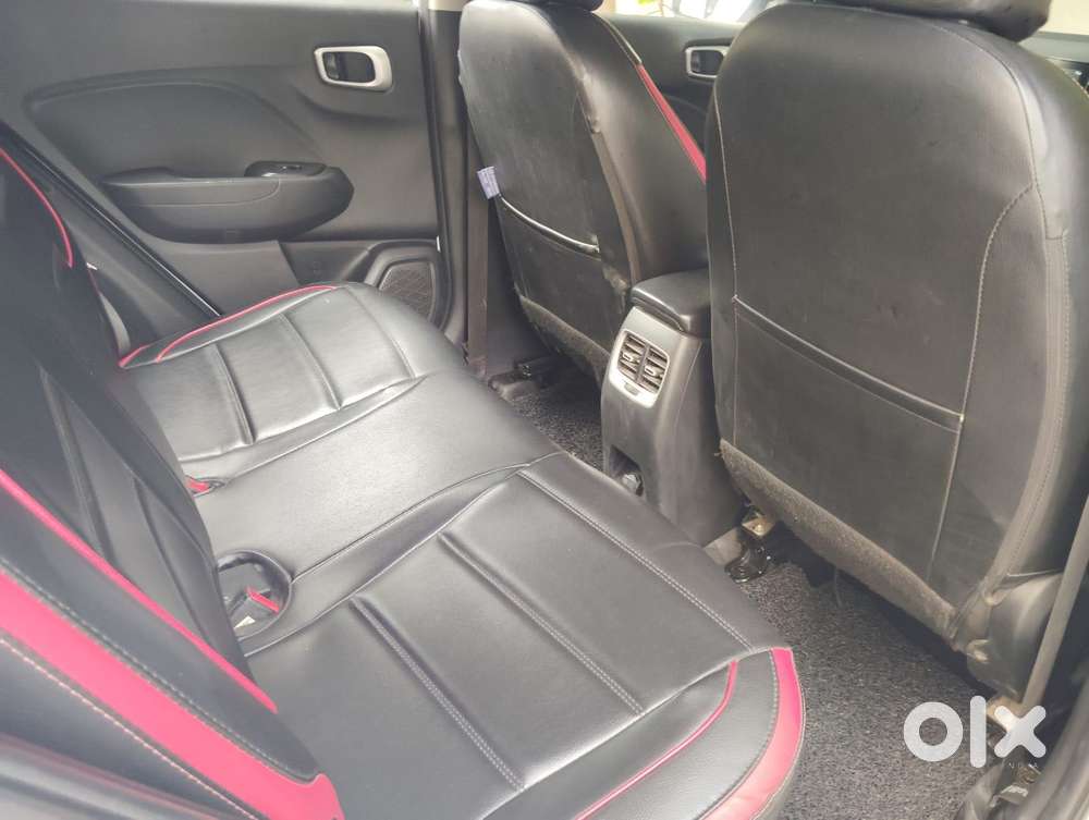 Hyundai Venue 1.0 Sx (o) Turbo Dct, 2020, Petrol