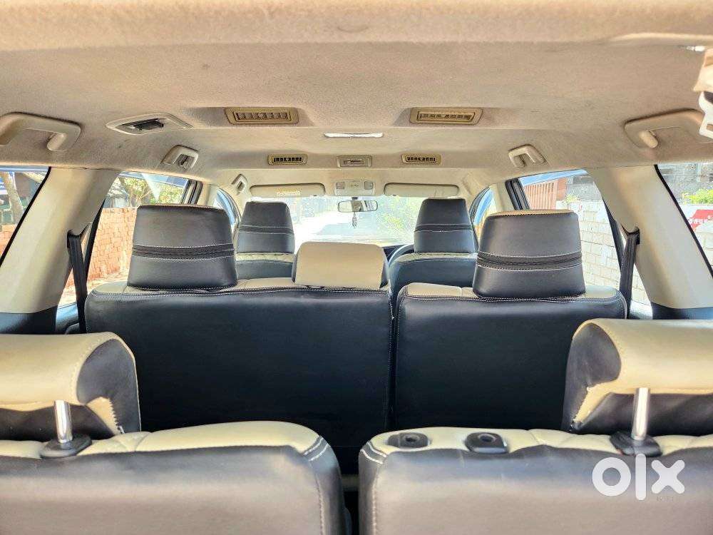 Toyota Innova Crysta 2.4 G Mt 8s, 2018, Diesel