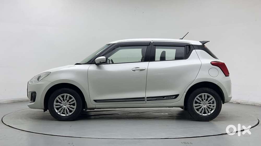 Maruti Suzuki Swift Vvt Vxi, 2019, Petrol