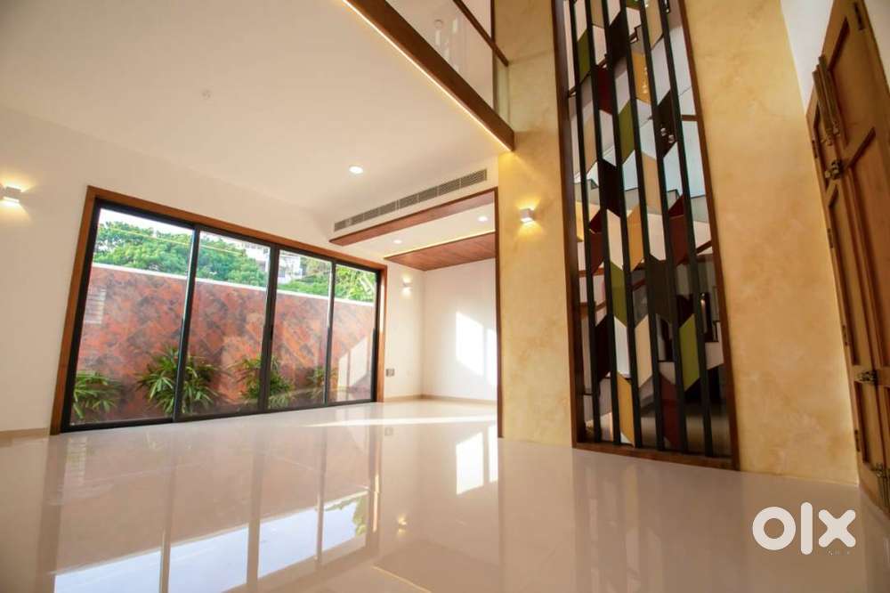 4 bedroom villa in Edappally Ernakulam For Sale Houses & Apartments