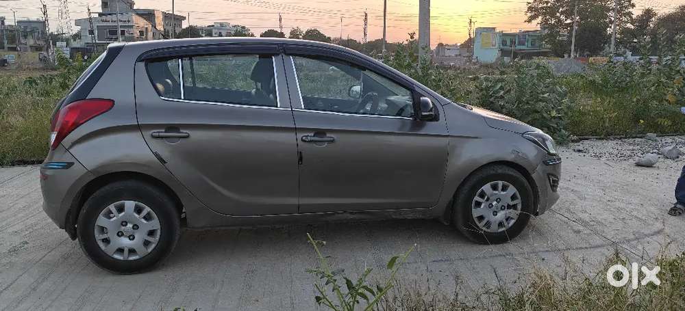 Hyundai I20 Magna 2012 Car