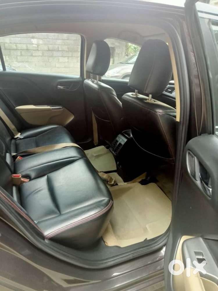 Honda City V Mt, 2014, Petrol