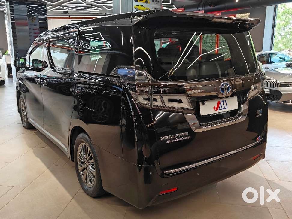 Toyota Vellfire Vip – Executive Lounge, 2022, Petrol