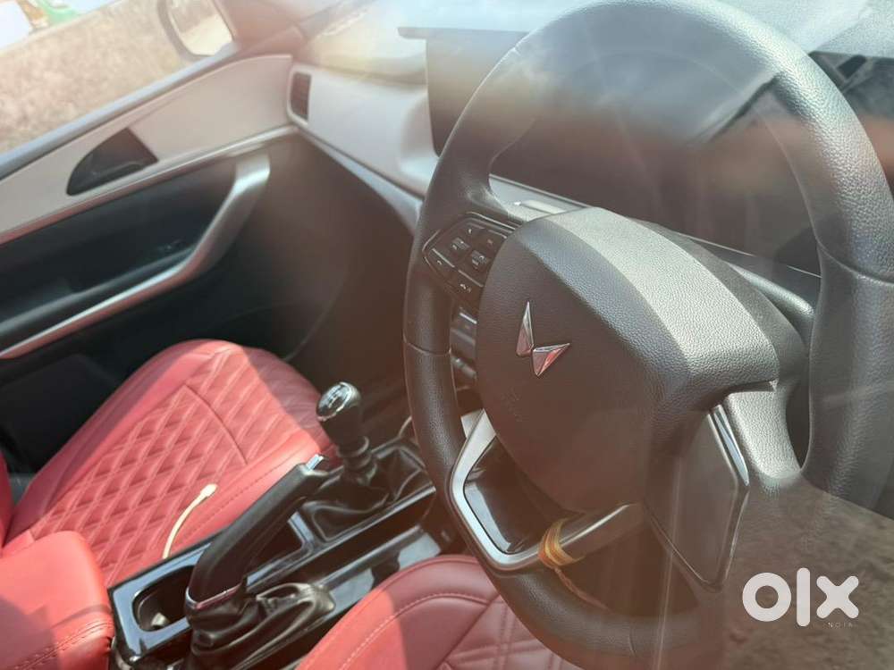Mahindra Petrol Car 2023