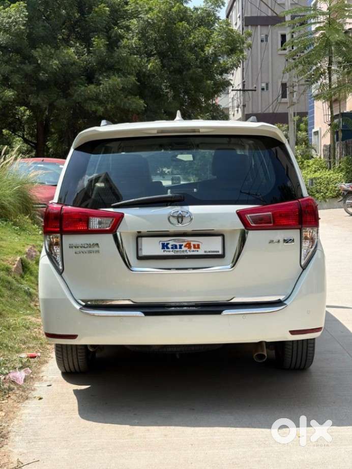 Toyota Innova Crysta 2.4 Z 7 Str, 2022, Diesel