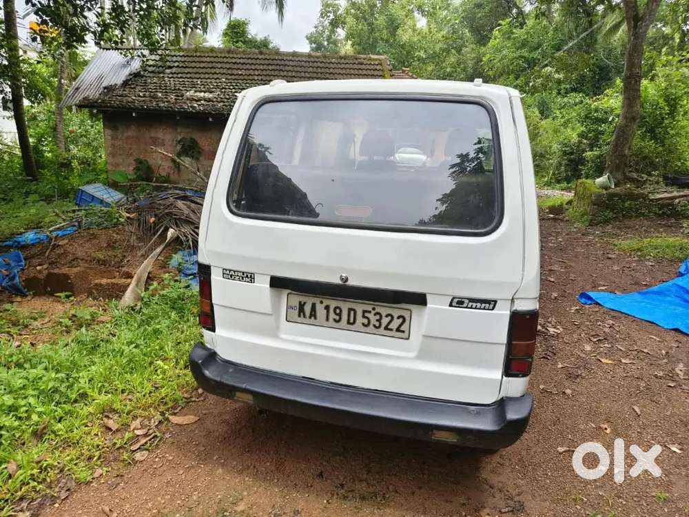 Maruti Suzuki Omni 2012
