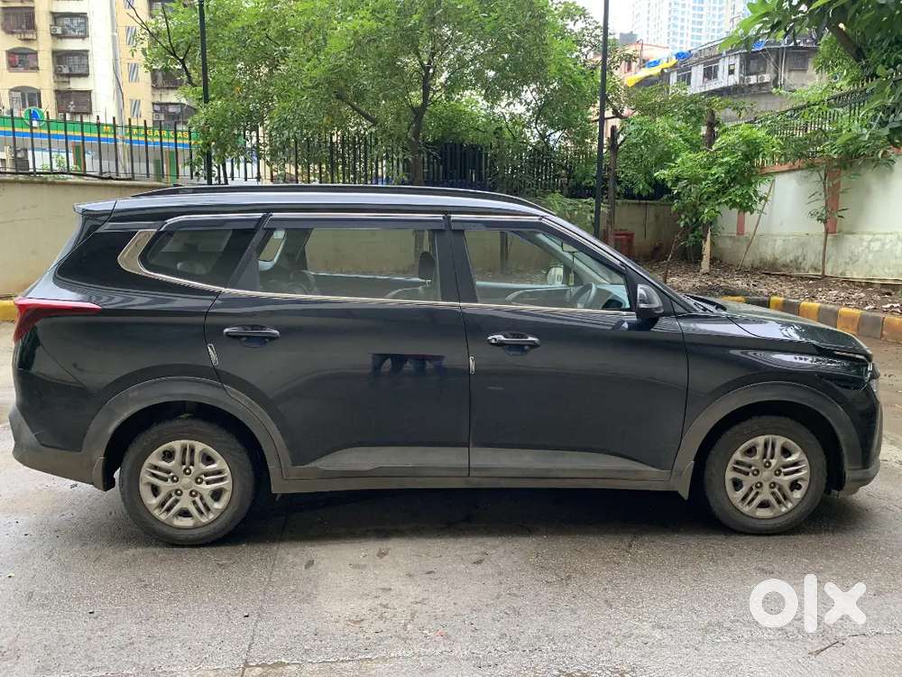 2024 Kia Carens Premium (o) Petrol Mt