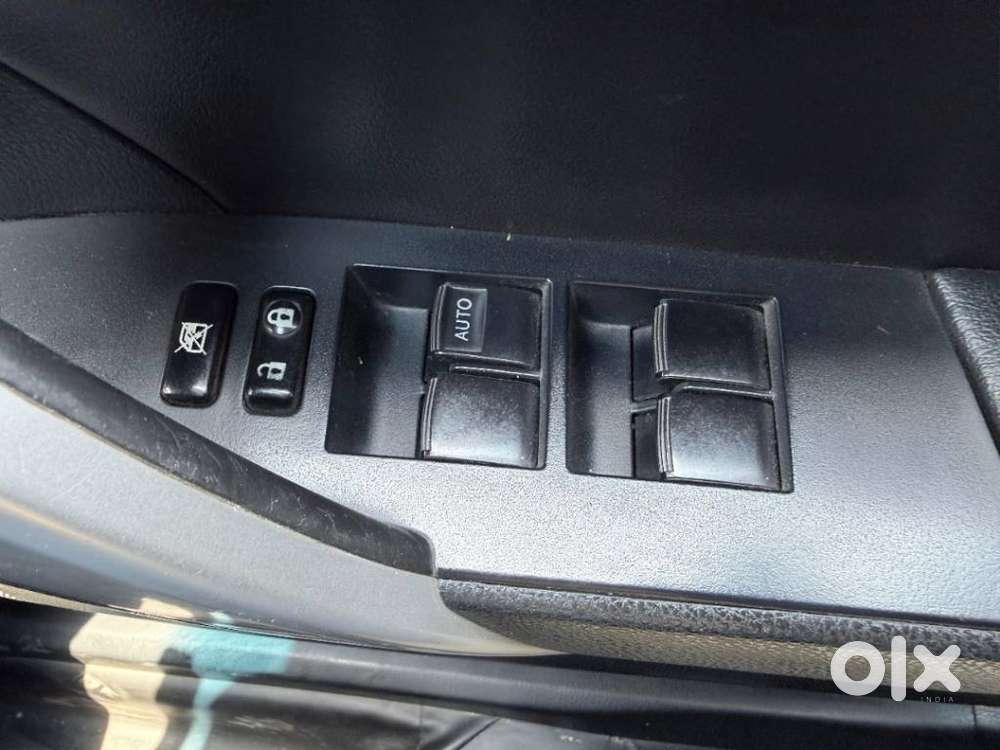Toyota Corolla Altis 2013-2017 Vl At, 2017, Petrol