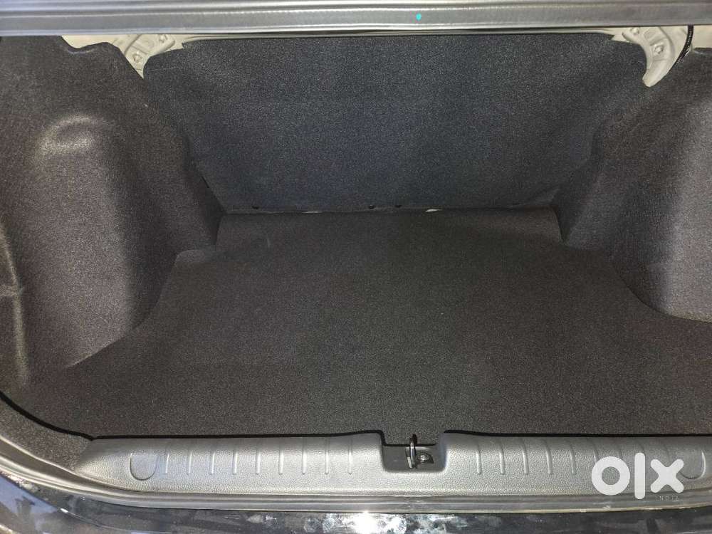 (a Little Negotiable, Not Too Much) Honda Amaze 3rd Gen Zx Cvt - Black