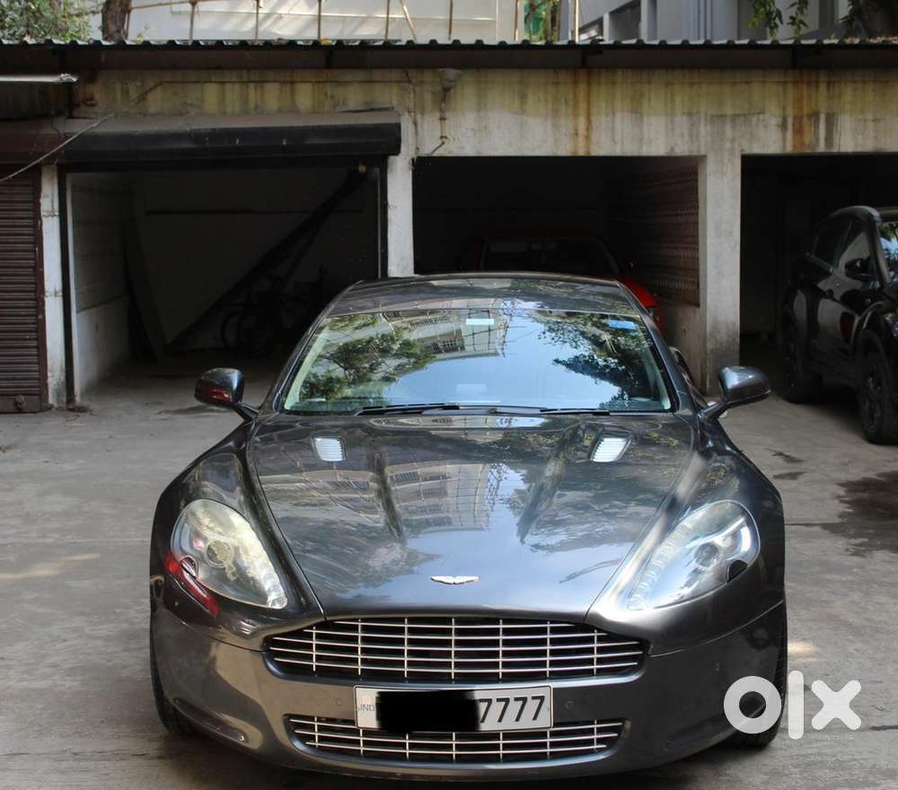 Aston Martin Rapide V12 Petrol 2011