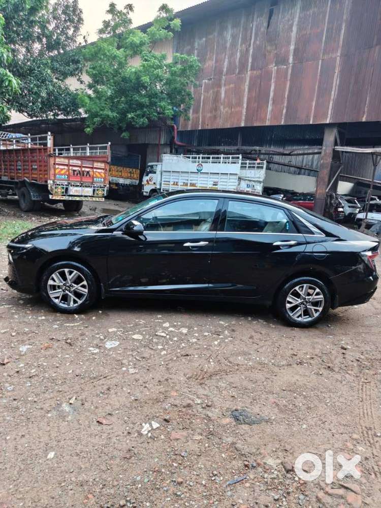 Hyundai Verna 1.5 Sx Vtvt, 2024, Petrol