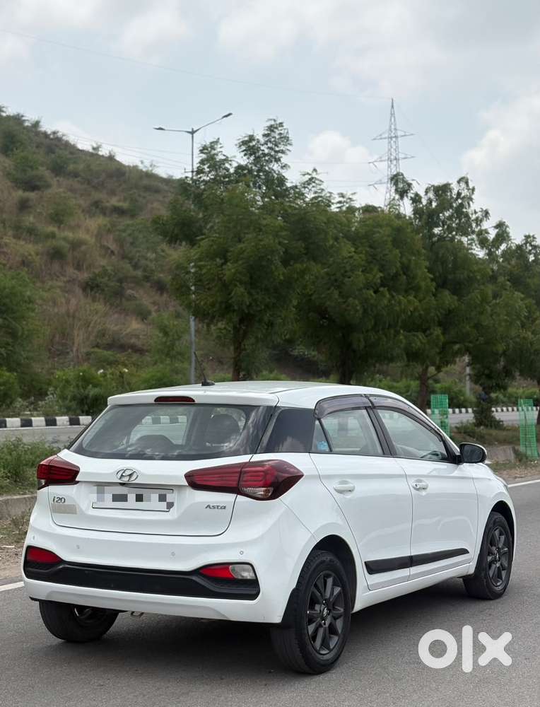 Hyundai I20 Asta (o) 1.2 Mt, 2019, Petrol