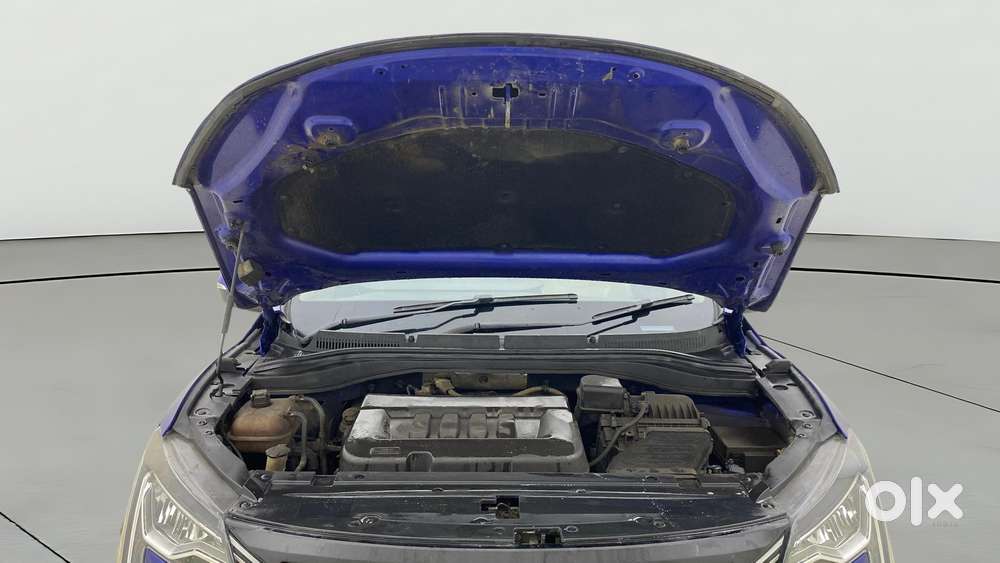 Mahindra Xuv700 2.2 Ax 7 Diesel Mt Str, 2022, Diesel